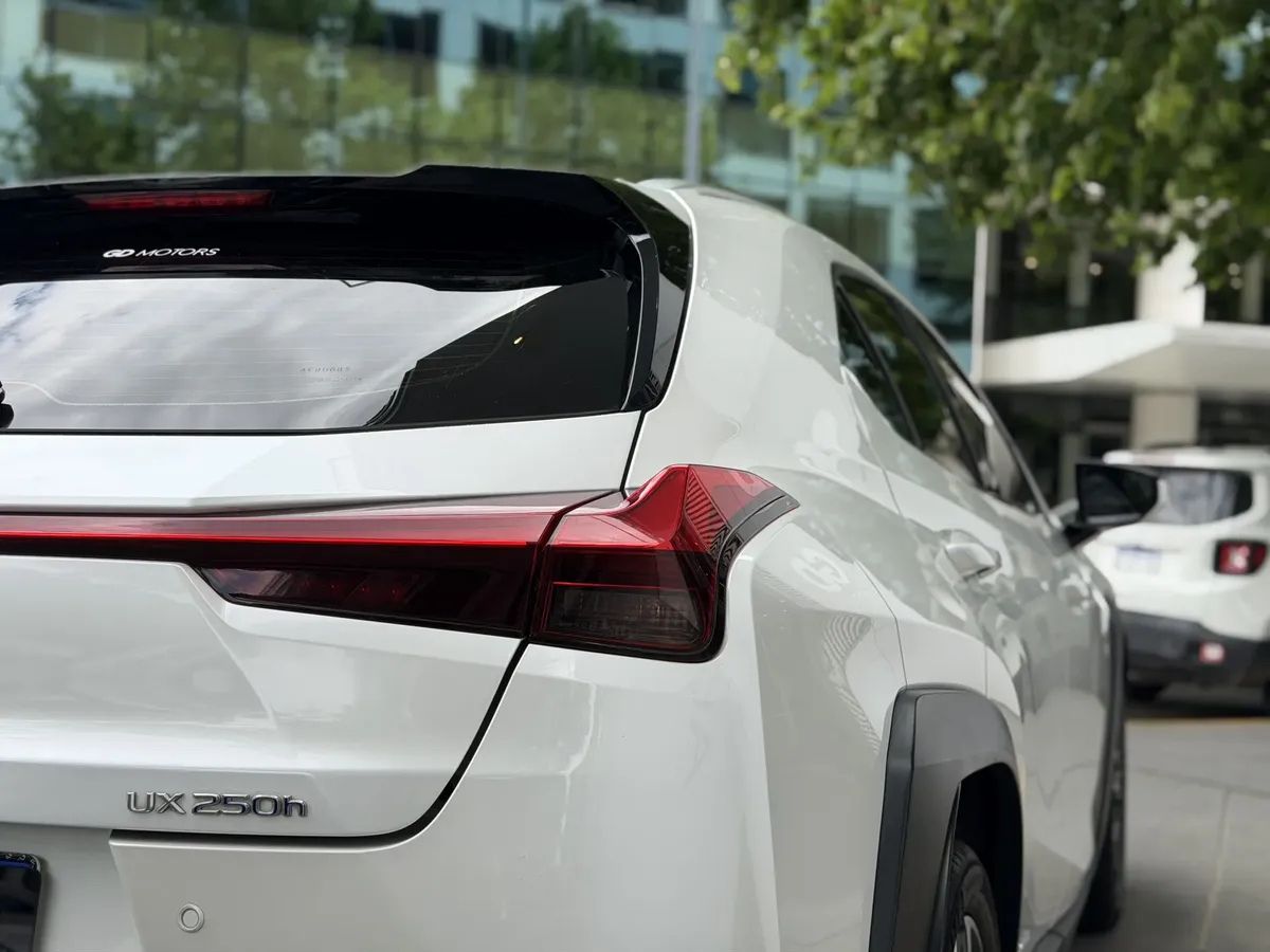 lexus ux 250h dynamic lexus ux 250h dynamic