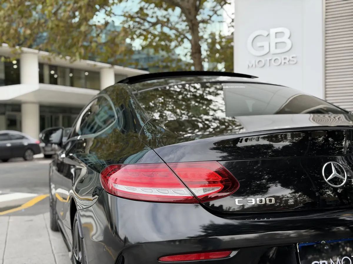 mercedes benz clase c 2.0 c300 coupe 245cv mercedes benz clase c 2.0 c300 coupe 245cv