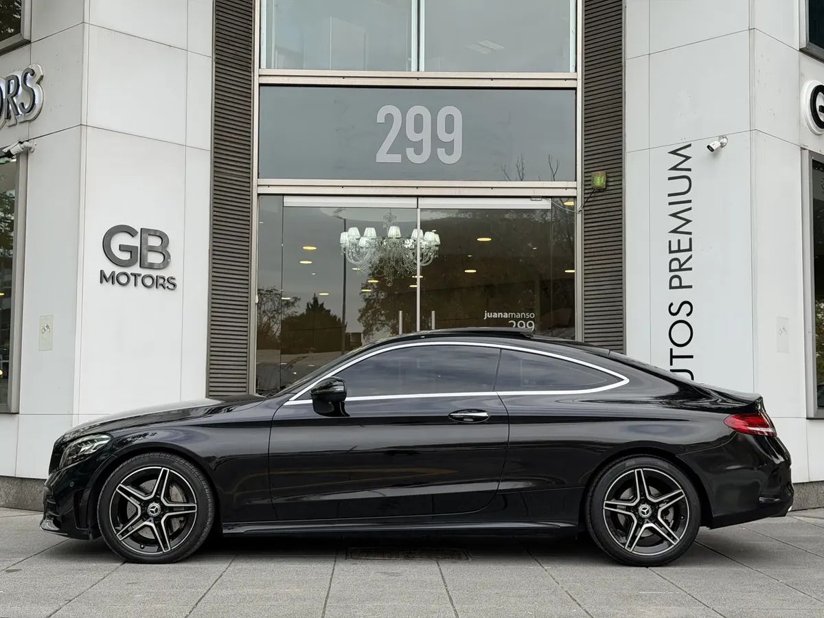 mercedes benz clase c 2.0 c300 coupe 245cv mercedes benz clase c 2.0 c300 coupe 245cv