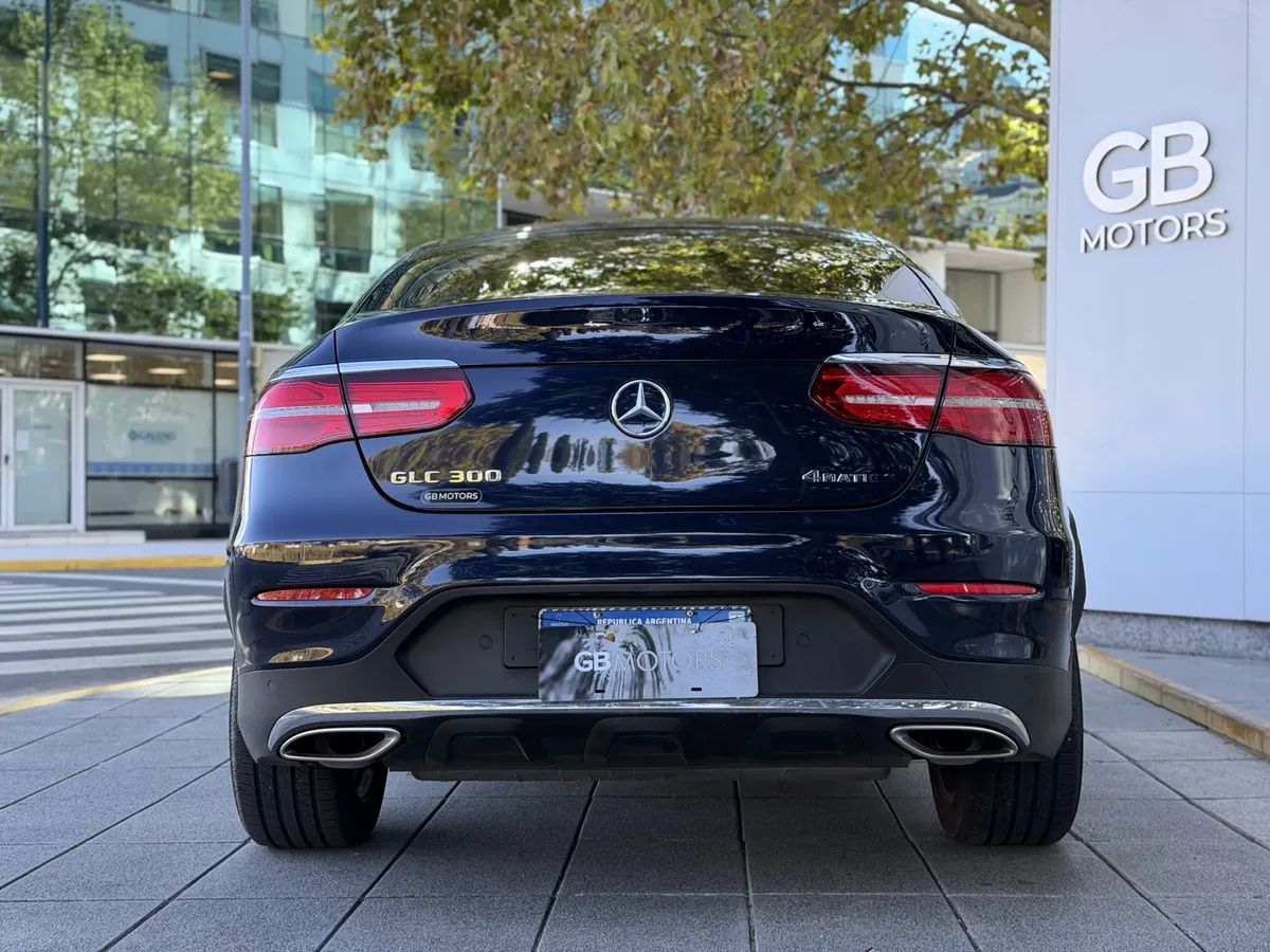mercedes benz clase glc 2.0 glc250 300 4matic atomático mercedes benz clase glc 2.0 glc250 300 4matic atomático