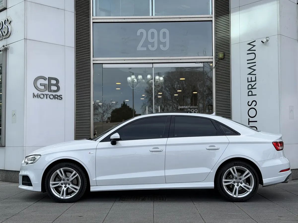 audi a3 2.0 tfsi sedan 190cv audi a3 2.0 tfsi sedan 190cv