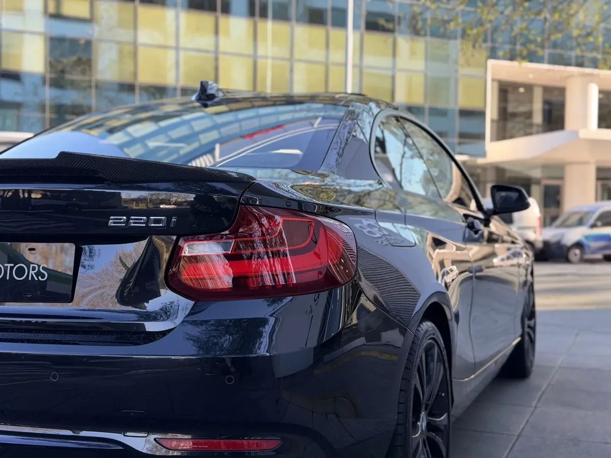 bmw serie 2 2.0 220i sport line 184cv bmw serie 2 2.0 220i sport line 184cv