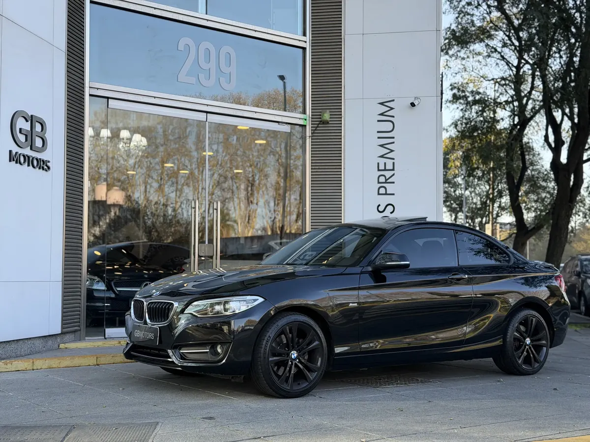 bmw serie 2 2.0 220i sport line 184cv bmw serie 2 2.0 220i sport line 184cv