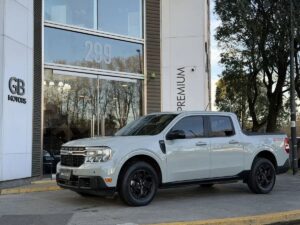 ford maverick 2.0 ecoboost cd lariat at8 4wd
