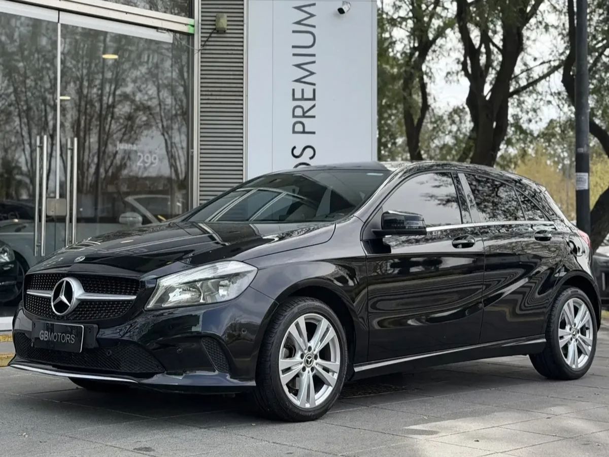 mercedes benz clase a 1.6 a200 urban 156cv mercedes benz clase a 1.6 a200 urban 156cv