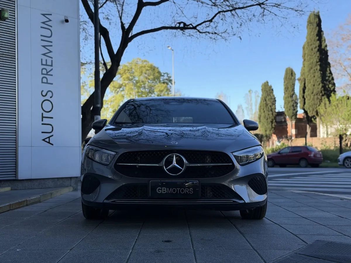 mercedes benz clase a 1.3 a200 163cv progressive hatch mercedes benz clase a 1.3 a200 163cv progressive hatch